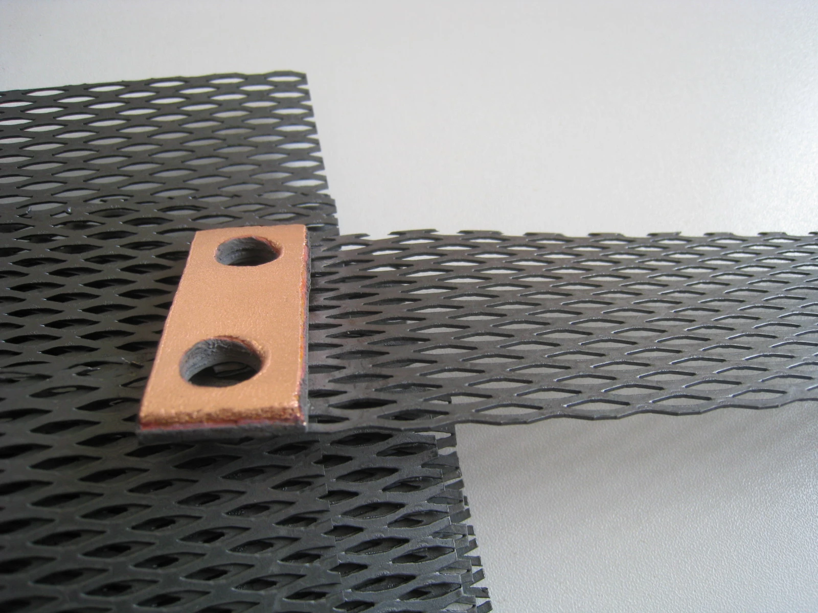 Titanium Anode Manufacturer | MMO & Platinized Electrodes | Shenao Titanium Anode Manufacturer